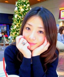 Akiko Oka voiceover for Sui