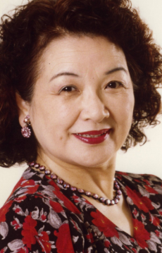 Keiko Hanagata voiceover for Luise Kopf