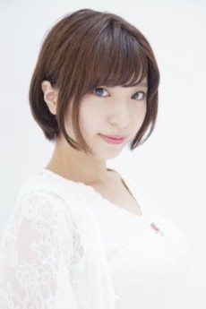 Anna Yamaki voiceover for Sakuya Shirase